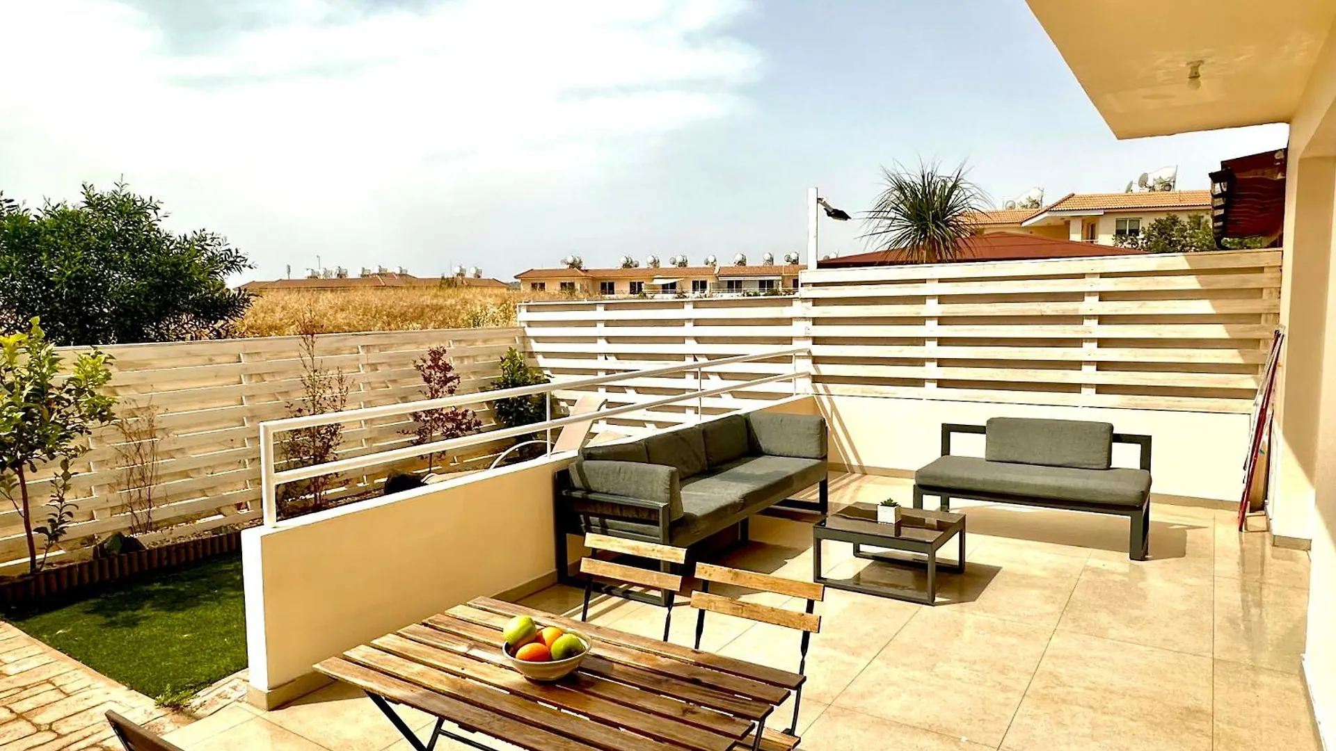 Nissi Beach Escape - 5 Min Walk To Paradise Ayia Napa Apartment