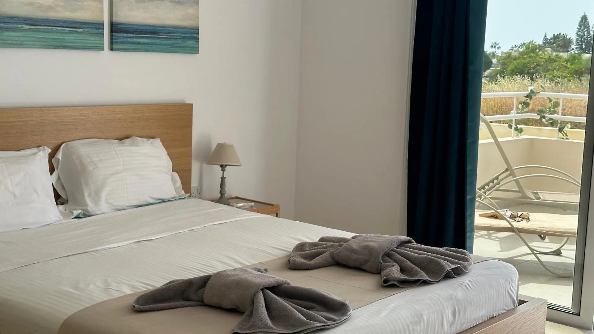 Apartment Nissi Beach Escape - 5 Min Walk To Paradise Ayia Napa