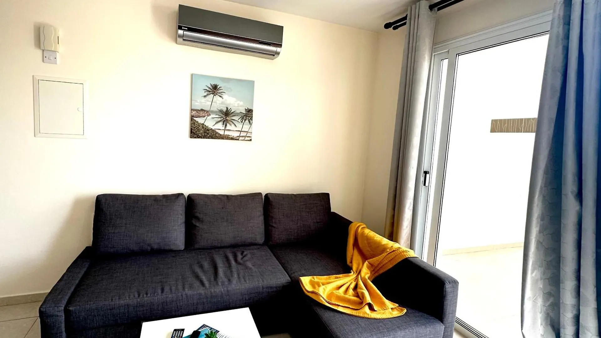 아파트 Nissi Beach Escape - 5 Min Walk To Paradise 아이아 나파